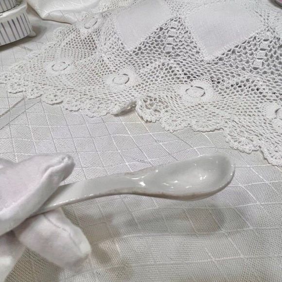 Vintage Bavarian Hand Painted Sugar Bowl, Made in Bavaria, Vintage Sugar Bowl - Picture 9 of 10